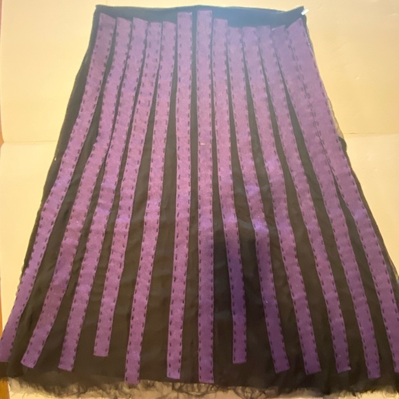 Nandini Skirt Size Medium B5 - Picture 1 of 5